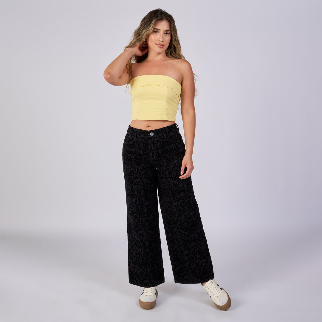 JEAN WIDE LEG TIRO MEDIO CON TEXTURA ATERCIOPELADA ANIMAL PRINT Ref: 552734