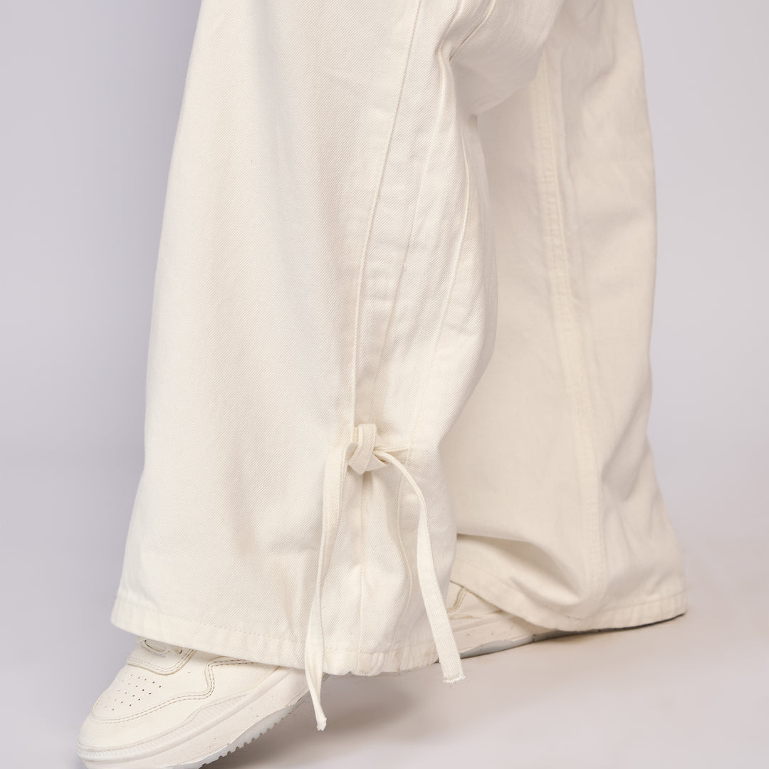 Ref: 552833 Jean dama wide leg tiro alto rígido con cordón en bota, color Ivory