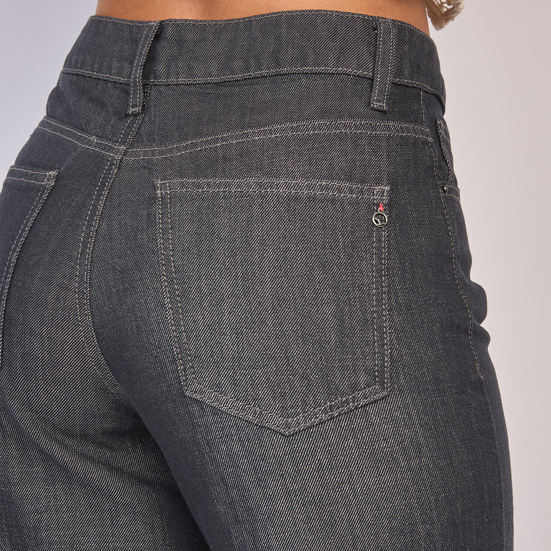 Ref: 552850 Jean dama straight tiro alto rígido con destellos metalizados, color Gris oscuro