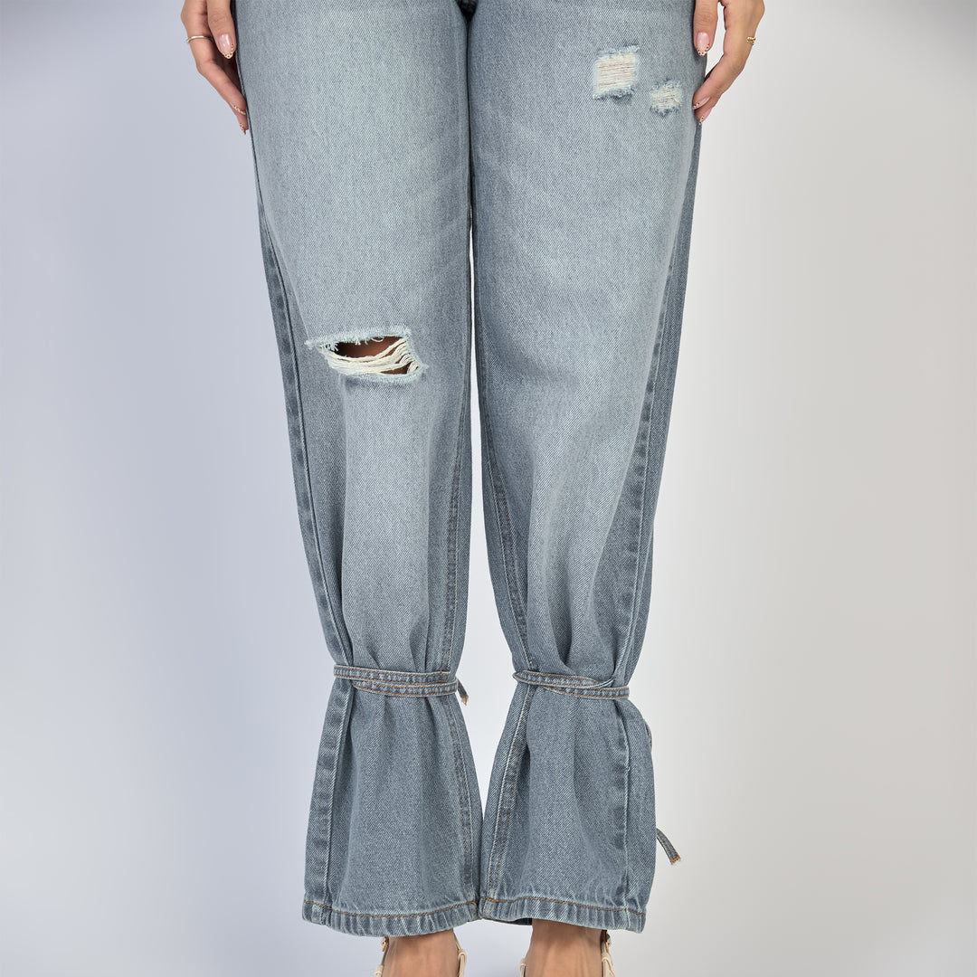 REF: 552862 Jean dama straight tiro alto rígido con detalle de amarre, color Azul dirty