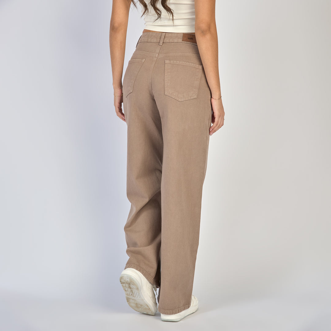 Ref: 552874 Jean dama wide leg tiro alto rígido. color Almendra