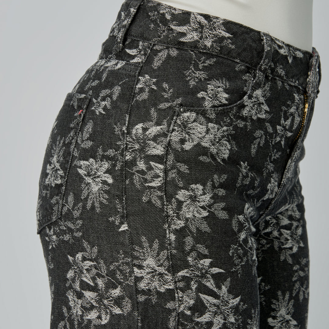 Ref: 552939 Jean dama wide leg tiro alto rígido con flores bordadas, color gris oscuro