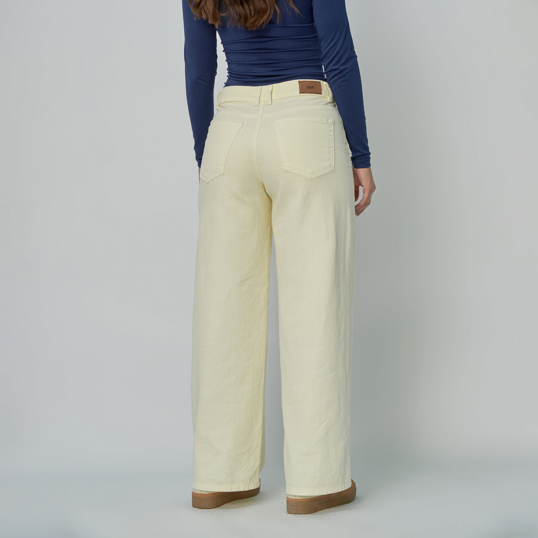 Ref: 552881 Jean dama Wide Leg tiro alto rígido con pretina asimétrica, color Amarillo