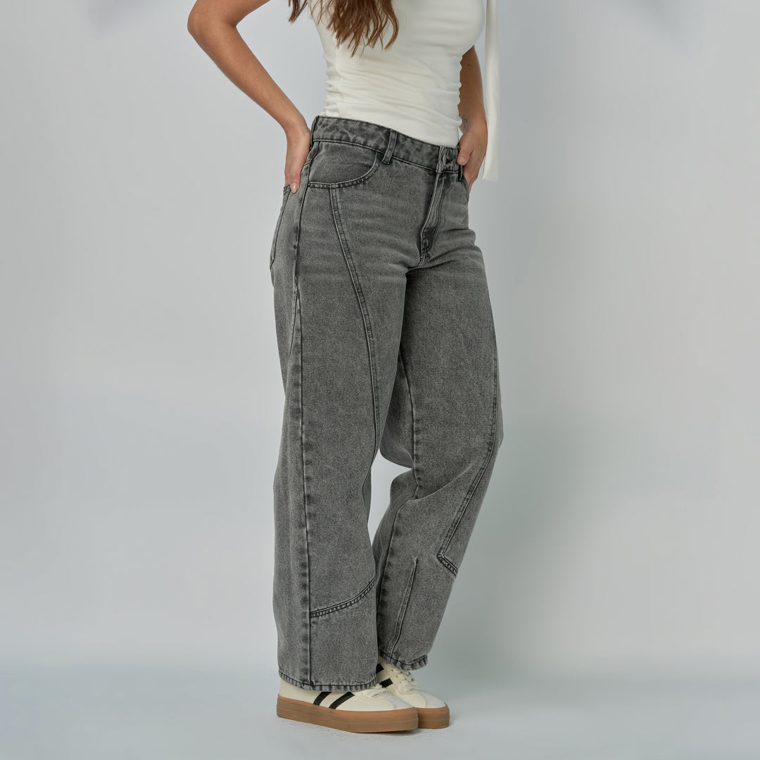 REF: 552892 Jean dama Barrel Straight rígido con costuras diagonales, color Gris claro