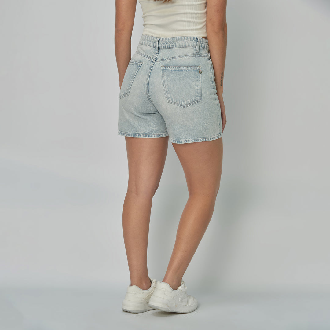 REF: 556307 Short largo dama rígido, color Azul claro