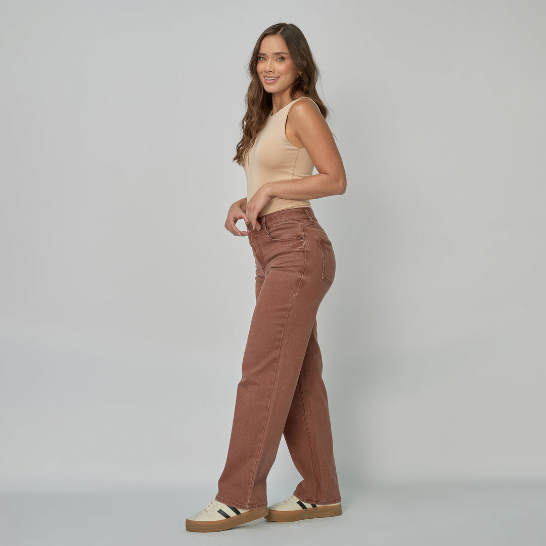 REF: 552938 Jean dama Straight tiro alto licrado, color Vino