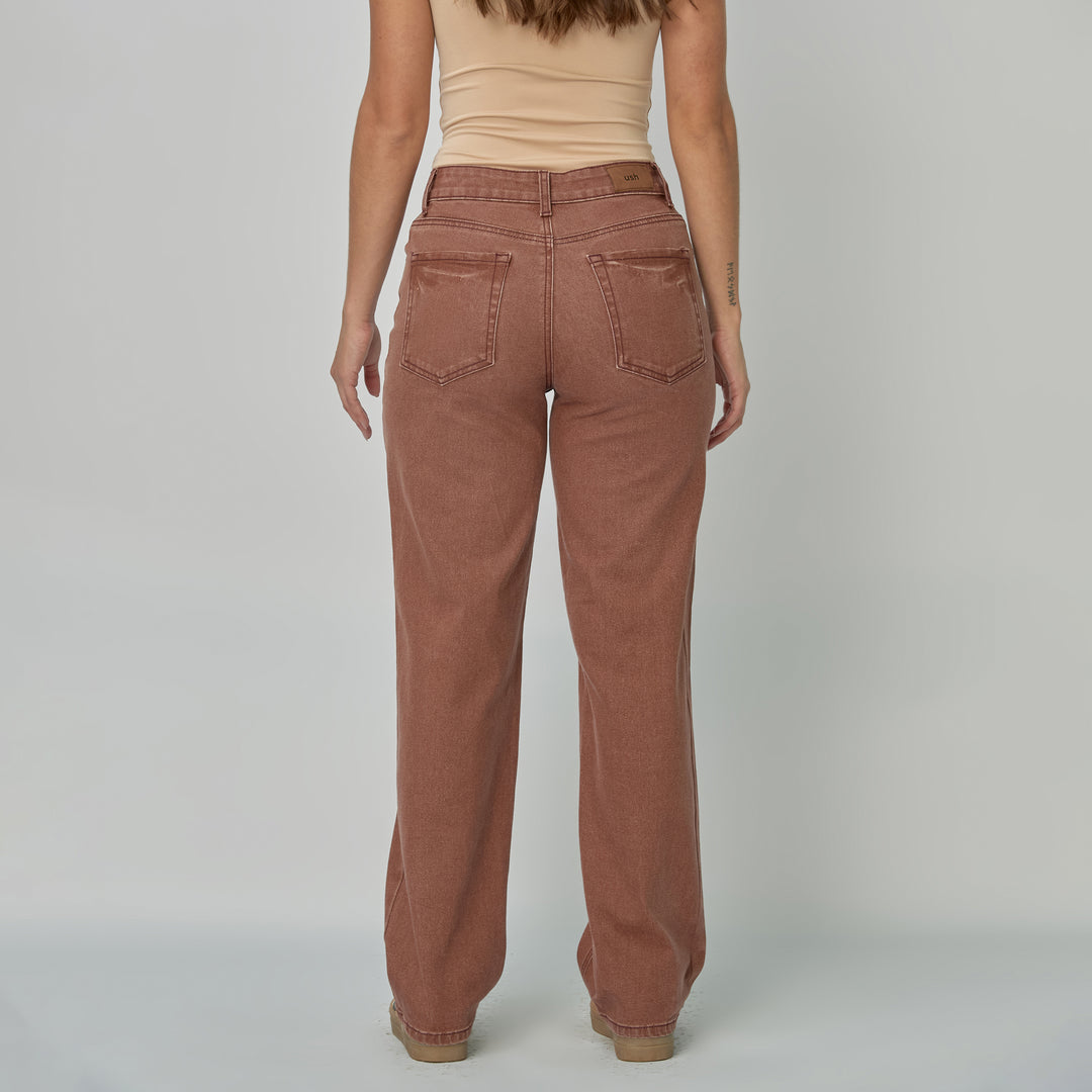 REF: 552938 Jean dama Straight tiro alto licrado, color Vino