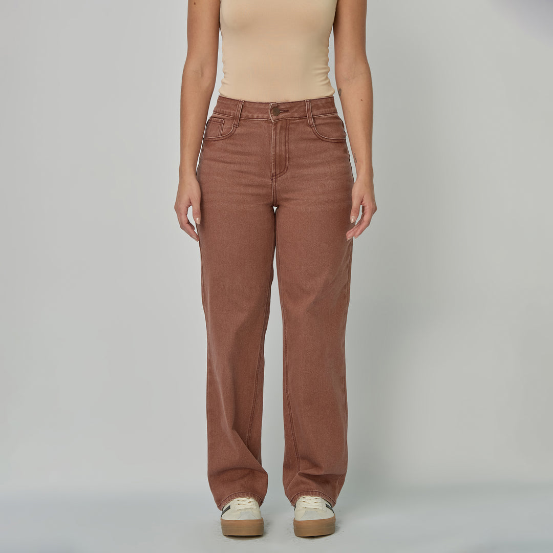 REF: 552938 Jean dama Straight tiro alto licrado, color Vino