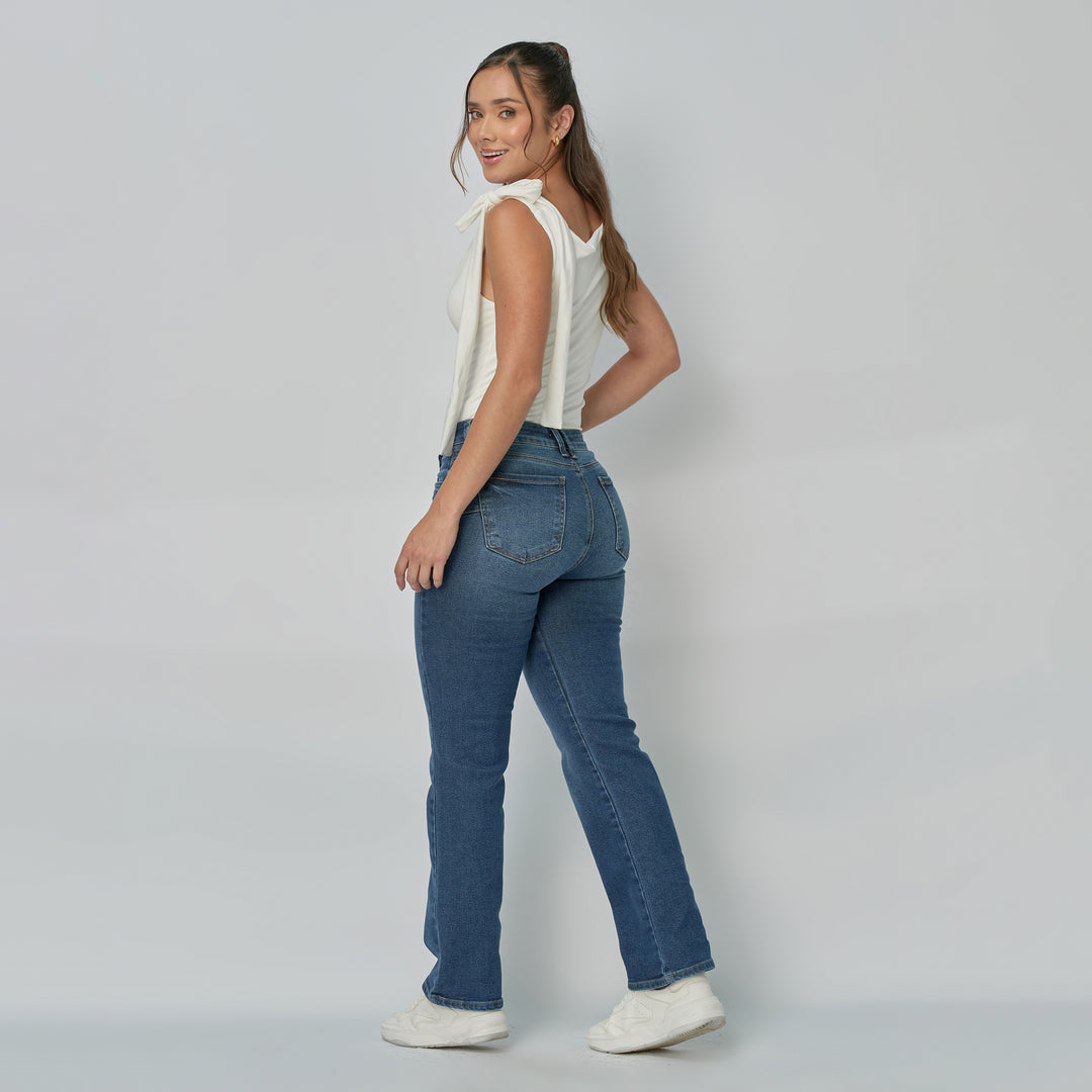 REF: 552925 Jean dama Straight tiro medio licrado, color Azul medio