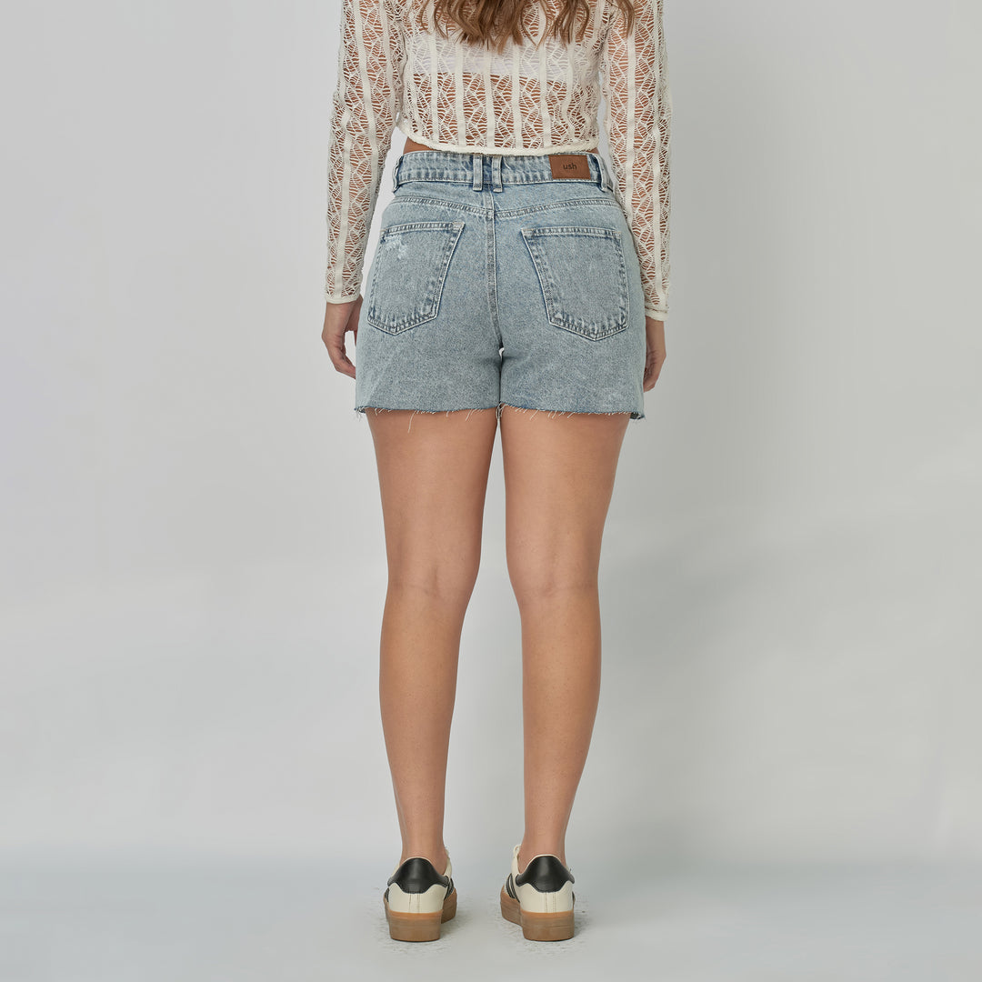 REF: 556295 Short corto dama rígido con pretina asimétrica, color Azul claro