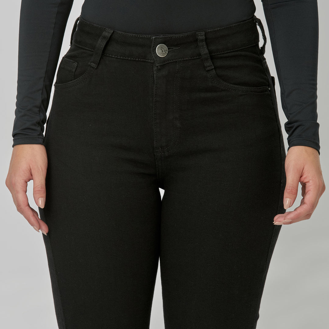REF: 552924 Jean dama Straight tiro medio licrado. color Negro