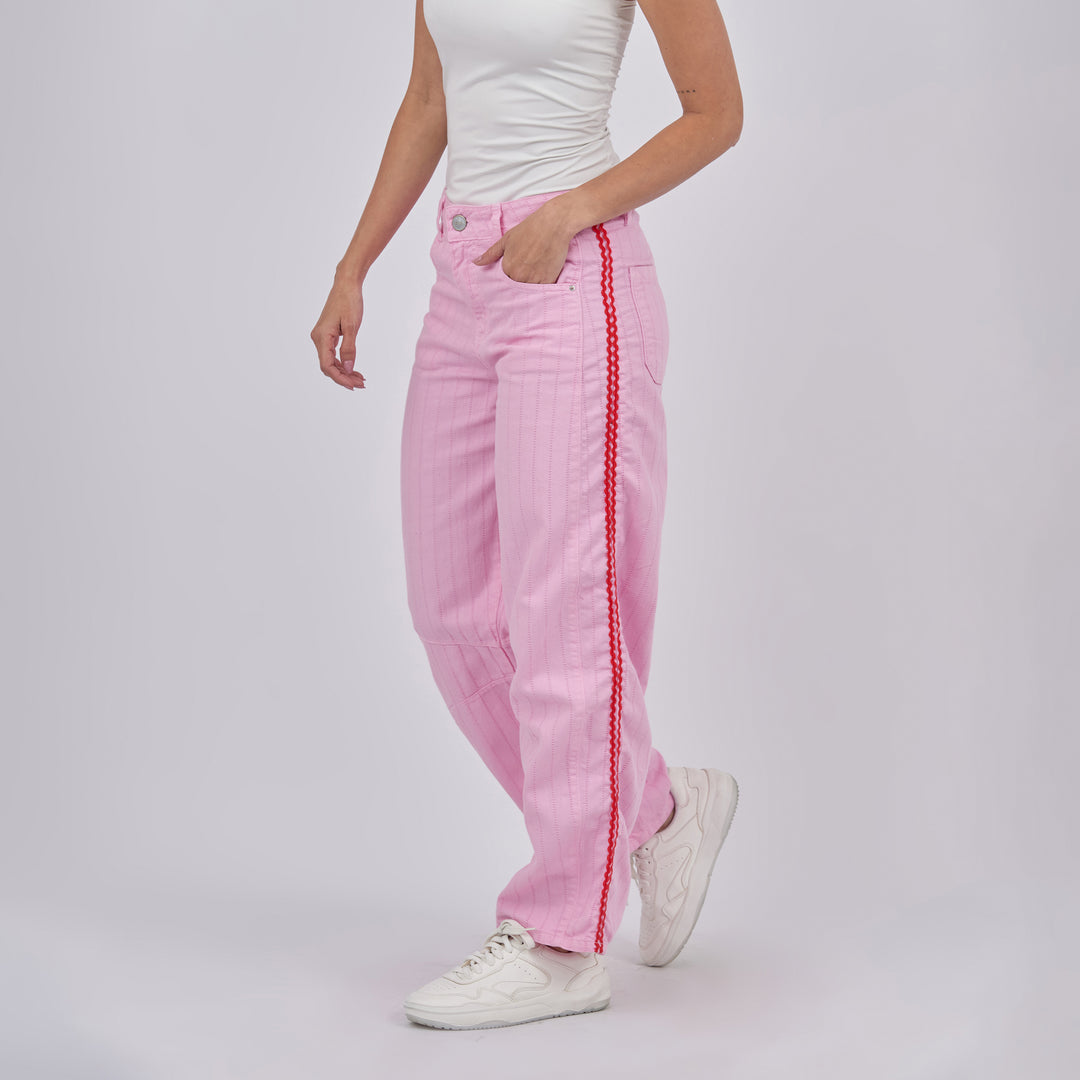 REF: 552895 Jean dama barrel straight rígido, color Rosado