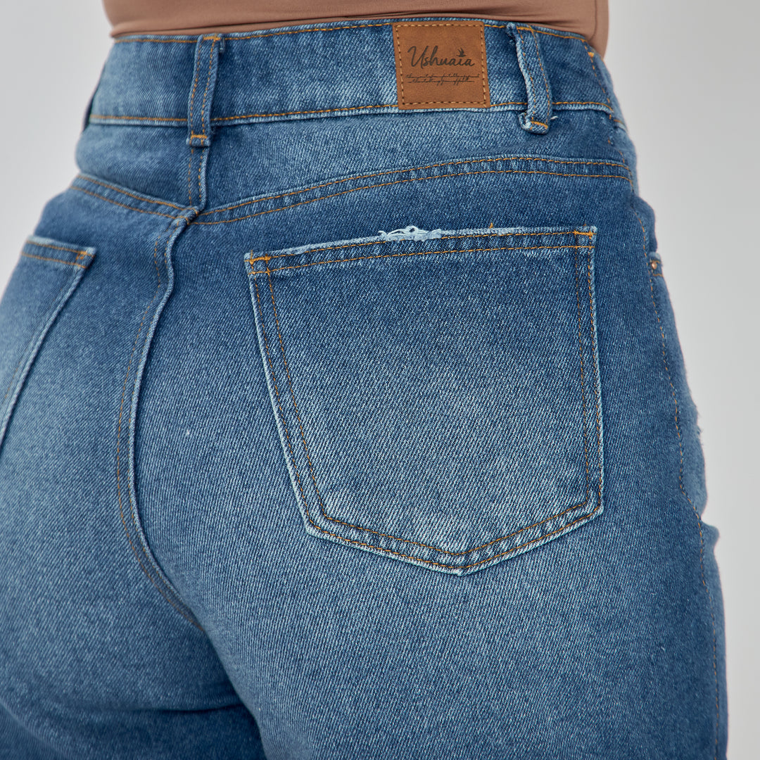 Ref: 556220 Falda short rígida cargo en denim, color azul oscuro