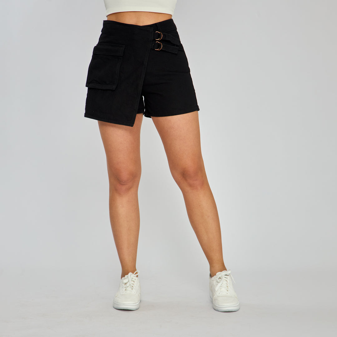 Ref: 556226 Falda short rígida cargo en denim, color negro