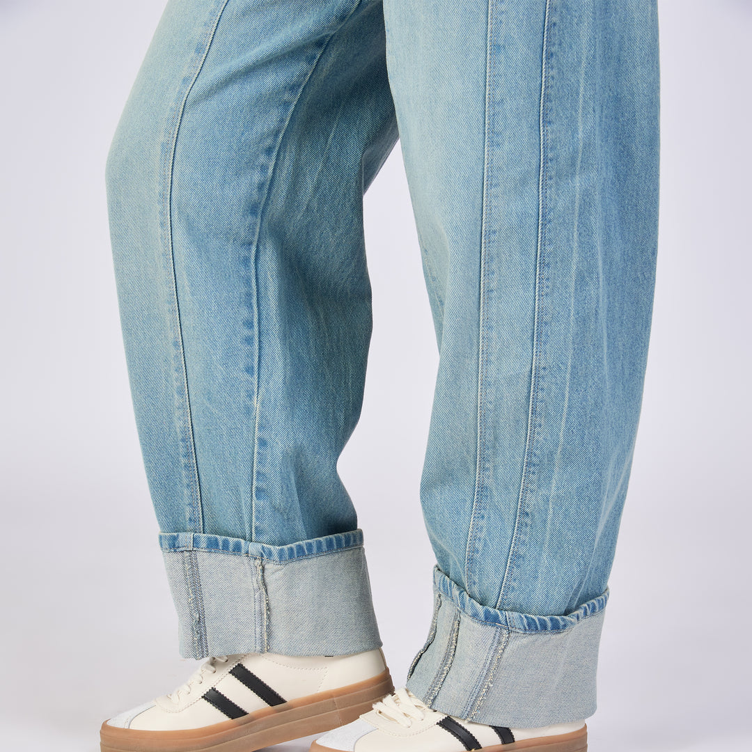 Ref: 552692 Jean barrel rígido tiro medio 100% algodón, color azul dirty