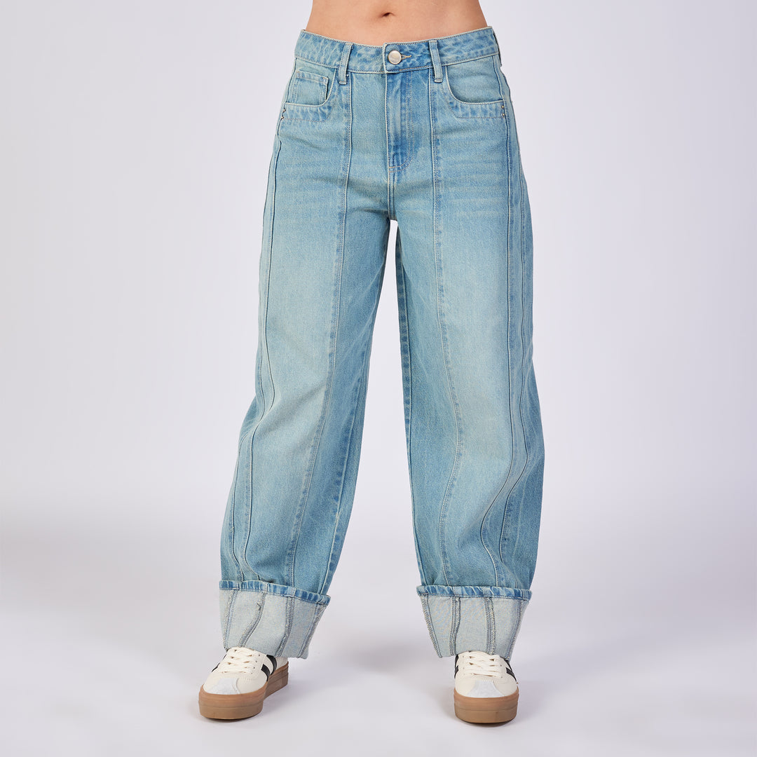 Ref: 552692 Jean barrel rígido tiro medio 100% algodón, color azul dirty