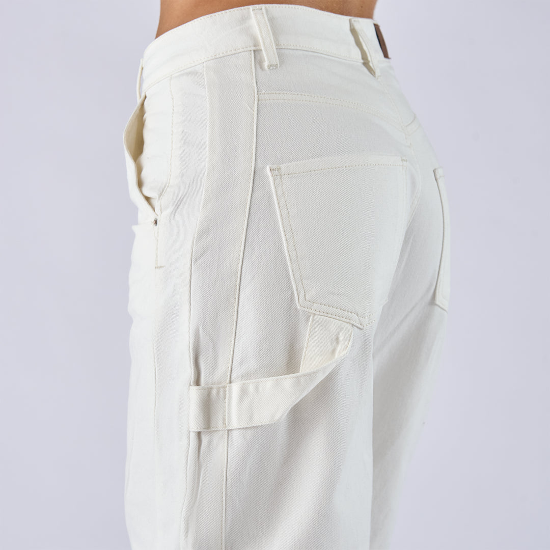 Ref: 552736 Jean barrel rígido tiro medio en denim, color ivory