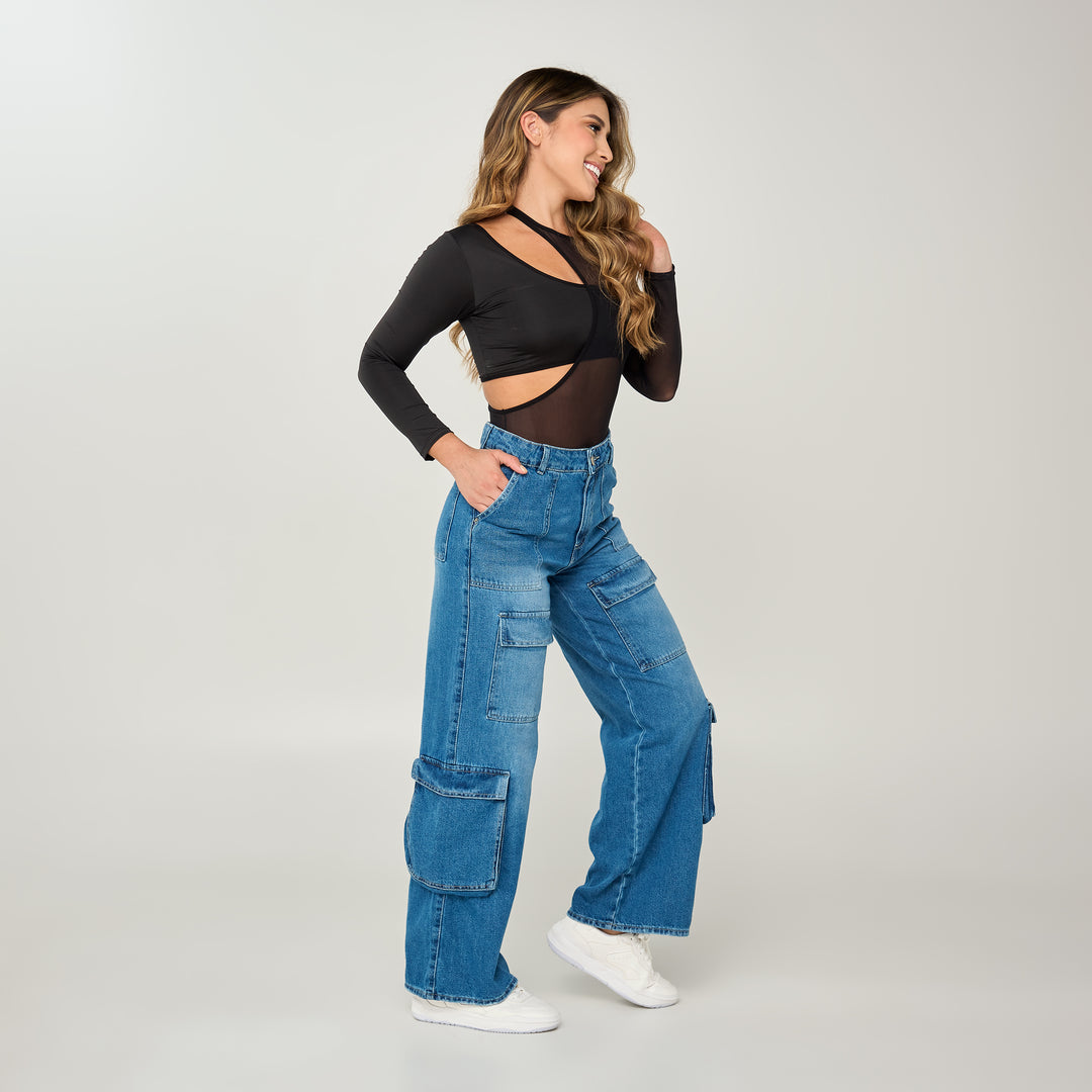 REF: 552546 Jean cargo wide leg tiro alto en denim rígido, color azul medio