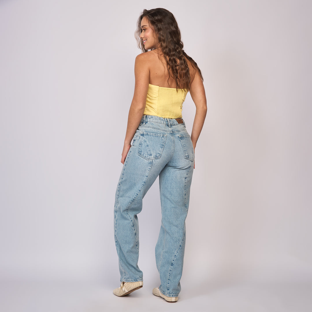 REF: 552829 Jean straight tiro alto rígido, color Azul claro