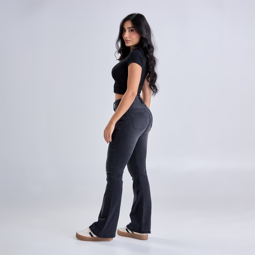 Ref: 552636 Jean colombiano flare boot tiro medio en denim stretch, color gris oscuro
