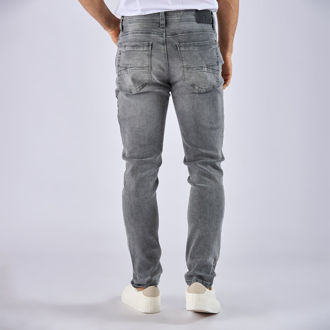 Ref: 600764 Jean hombre slim fit en denim licrado, color gris claro