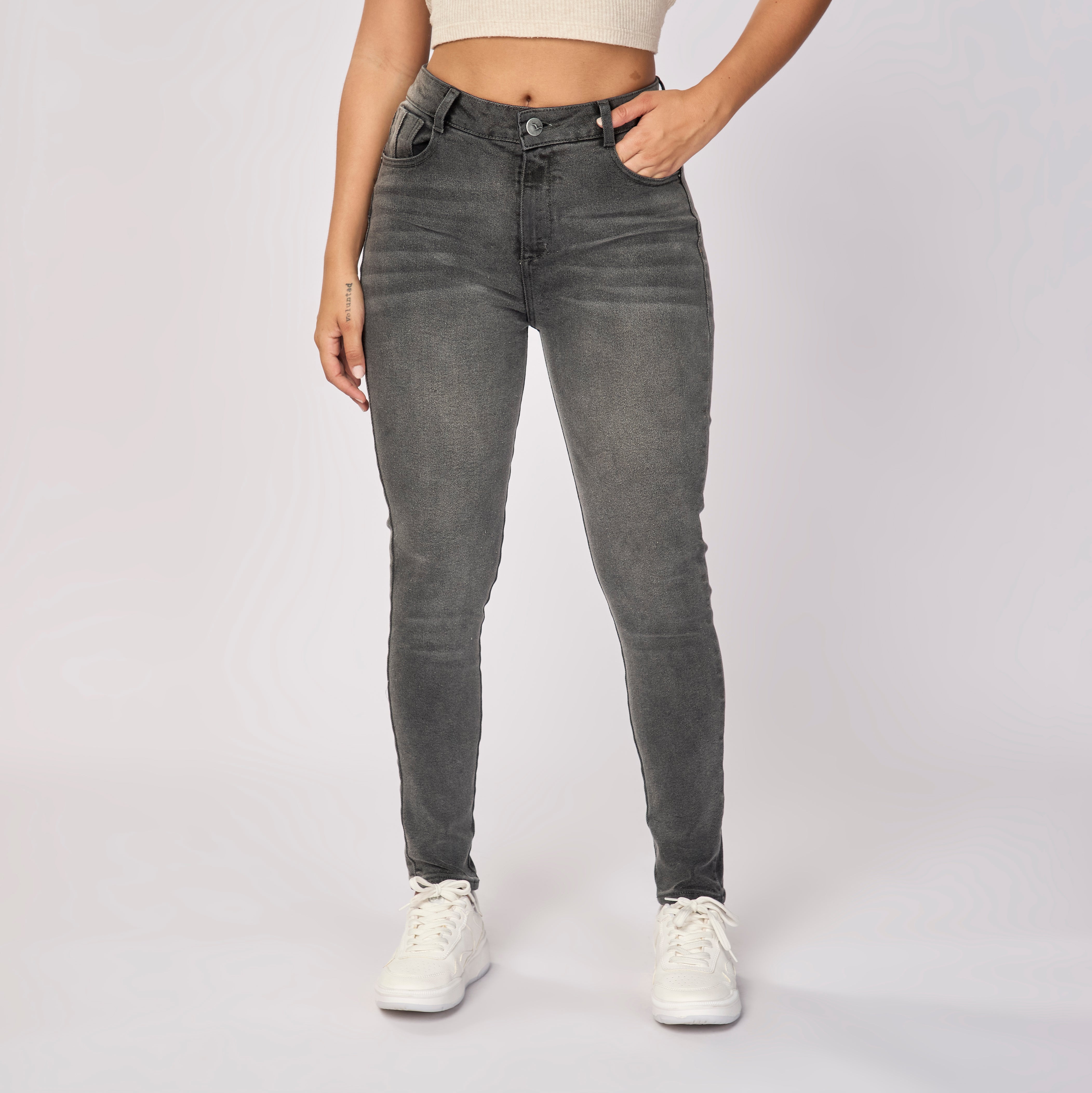 Ref: 552503 Jean skinny tiro alto en denim stretch gris claro