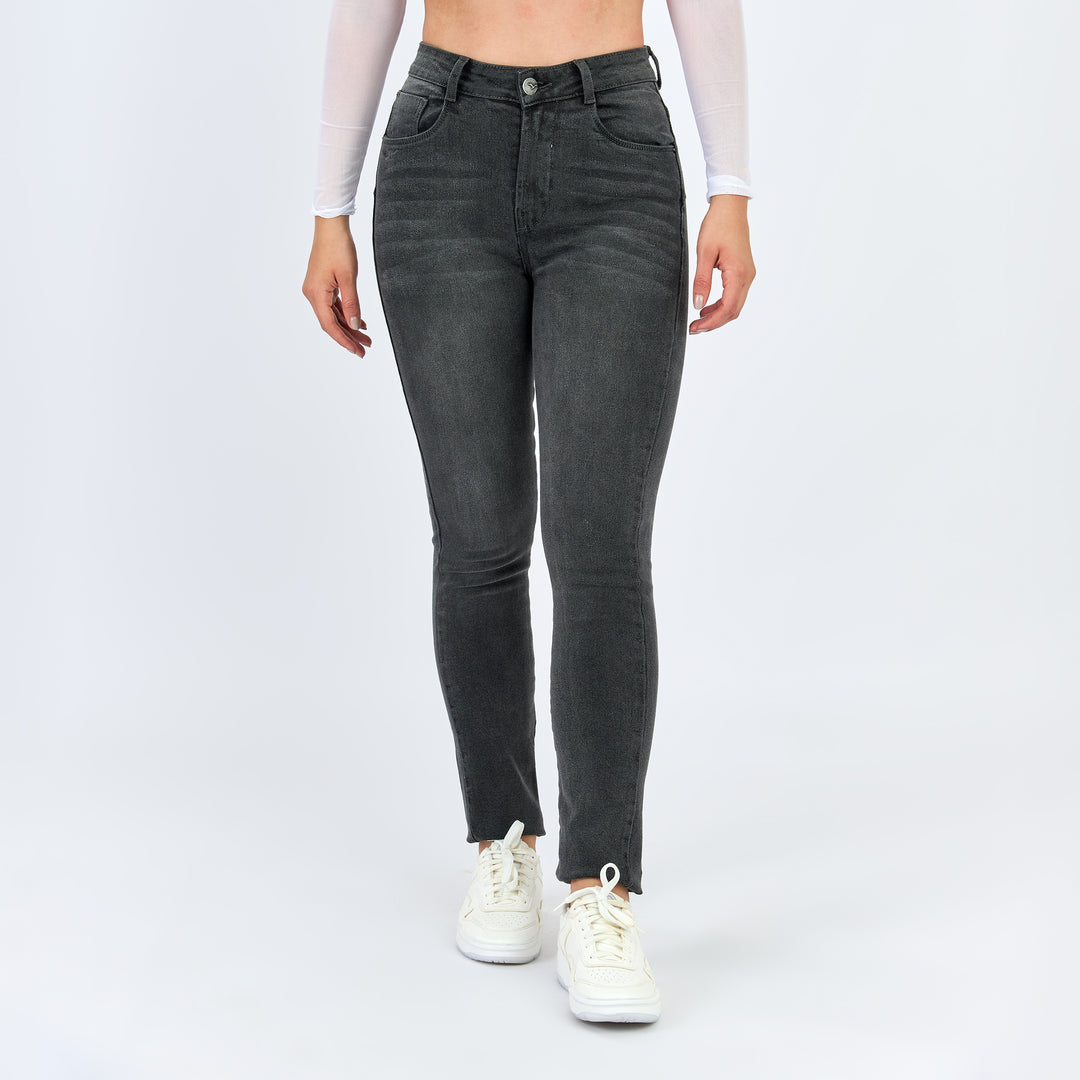 REF: 552605 Jean skinny tiro medio en denim stretch, color gris oscuro 100%