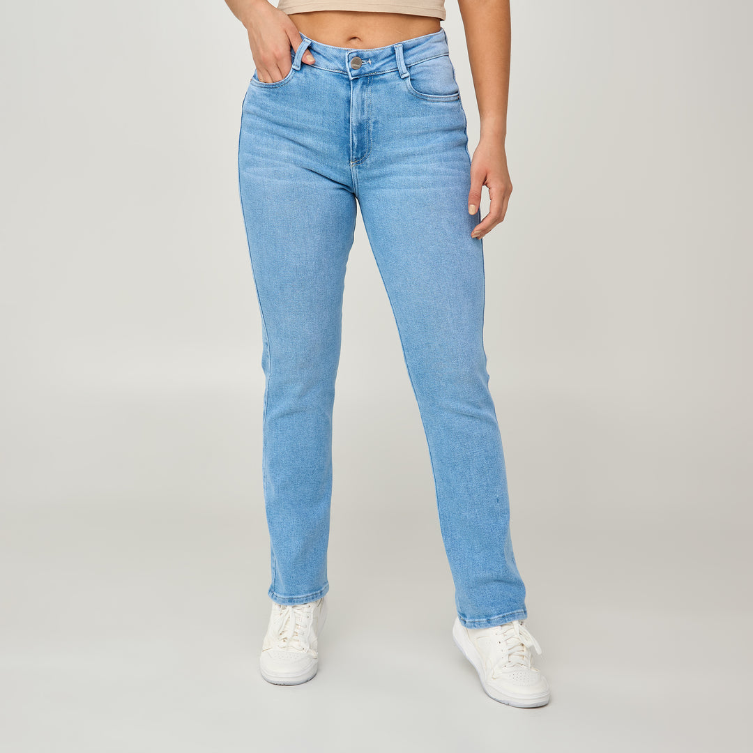 REF: 552575 Jean straight boot tiro medio en denim stretch, color zul claro