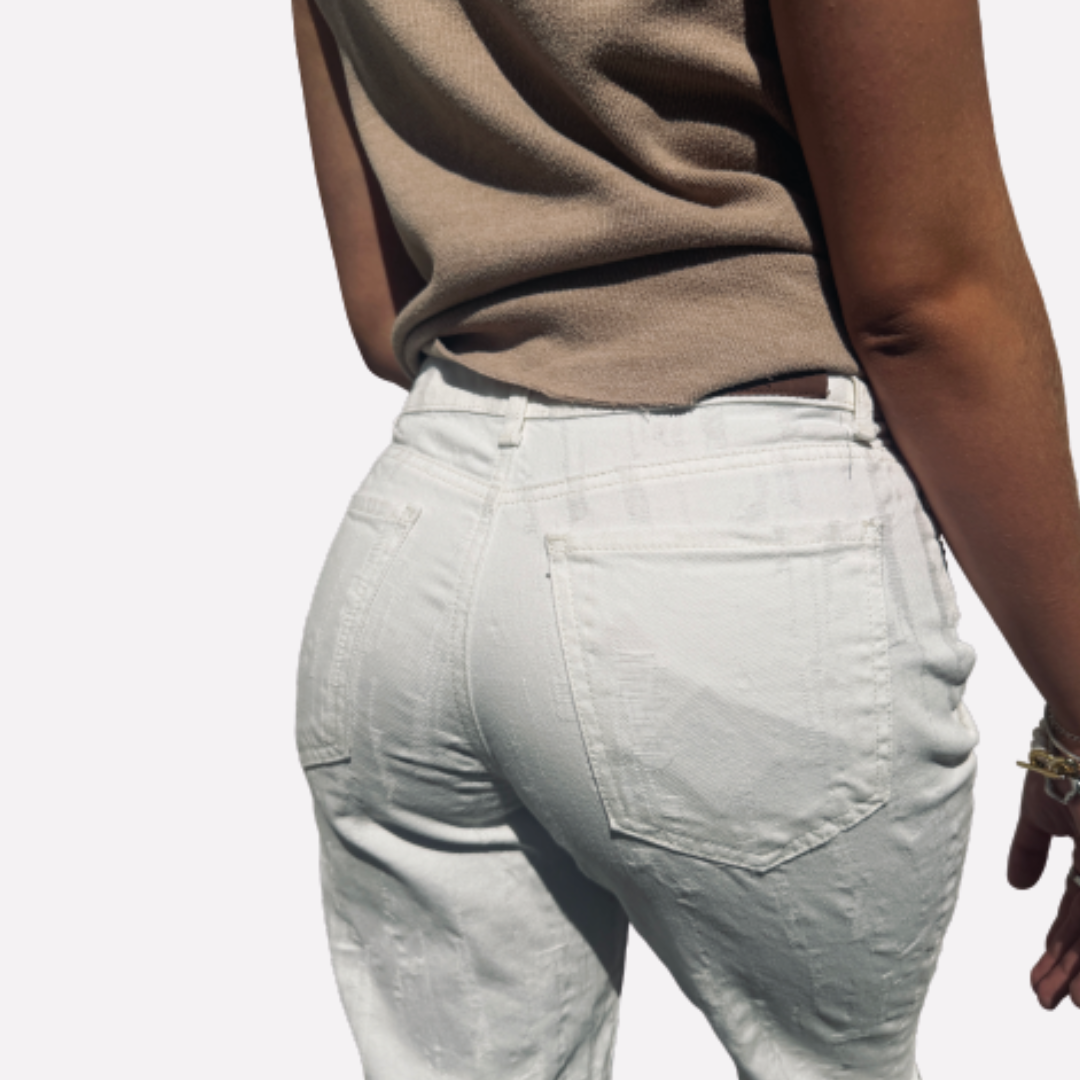 Ref: 552761 Jean straight tiro medio en denim rígido 100% algodón, color ivory