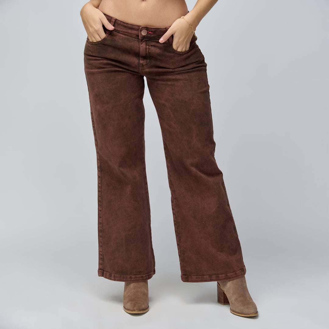 Ref: 552770 Jean vaquero flare tiro medio en denim licrado, color Mocca dirty