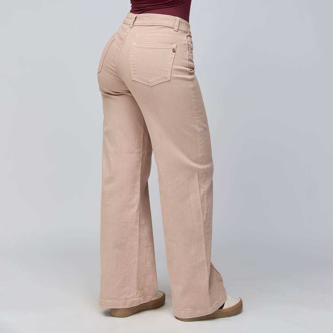 Ref: 552795 Jean wide leg tiro medio en denim licrado, color café claro