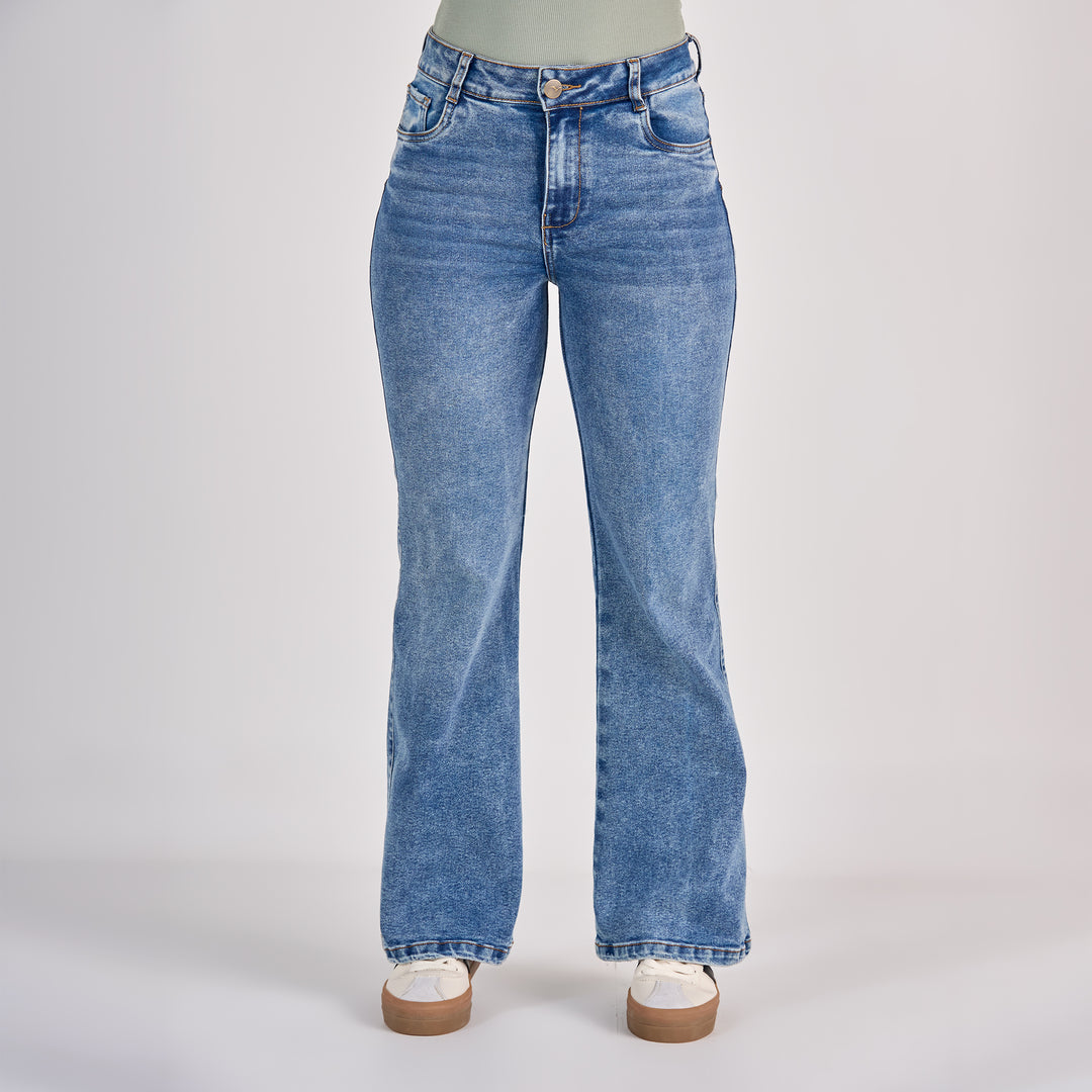 Ref: 552816 Jean dama flare tiro medio licrado, color Azul medio
