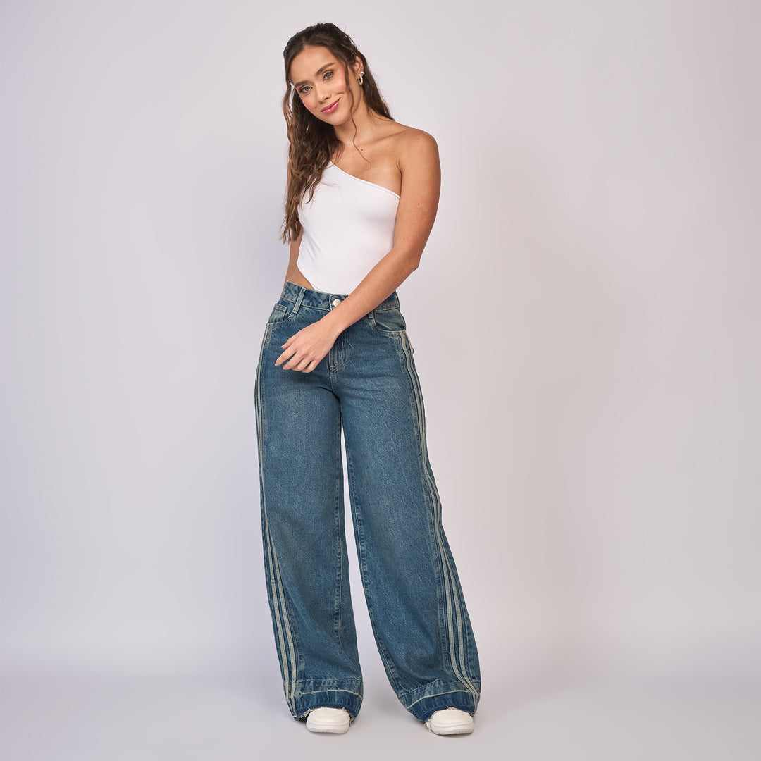 Ref: 552836 Jean wide leg tiro alto rígido con sesgo lateral en contraste, color Azul medio