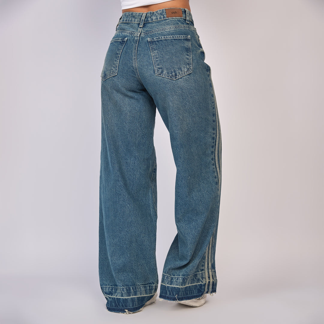 Ref: 552836 Jean wide leg tiro alto rígido con sesgo lateral en contraste, color Azul medio