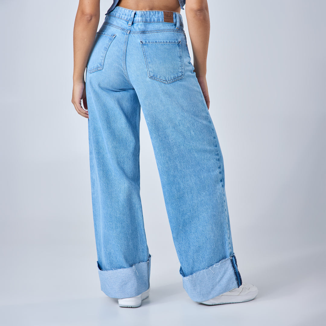 Ref: 552672 Jean rígido wide leg tiro alto color azul claro