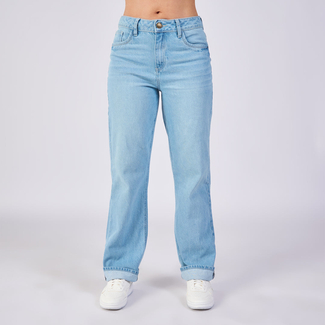 REF: 552697 Jean straight rígido tiro medio 100% algodón, color baby blue