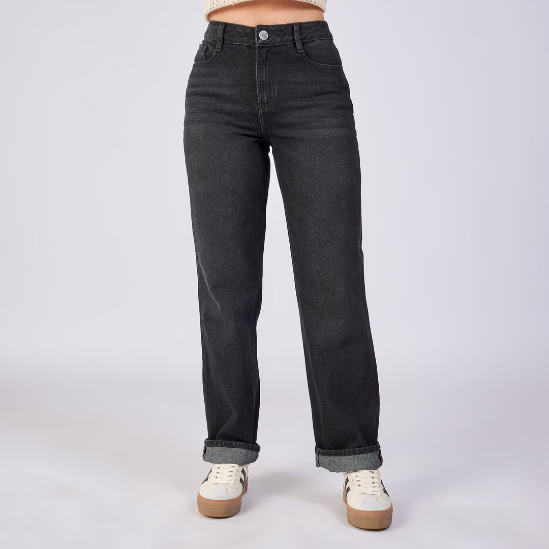 REF: 552699 Jean straight rígido tiro medio 100% algodón, color negro