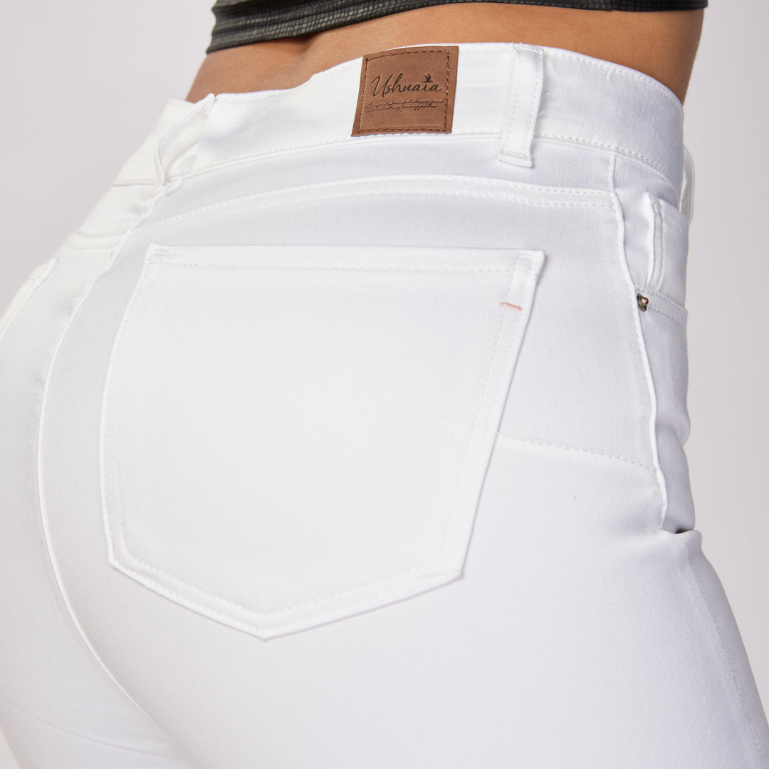 Ref: 552527 Pantalón skinny tiro alto en drill stretch blanco