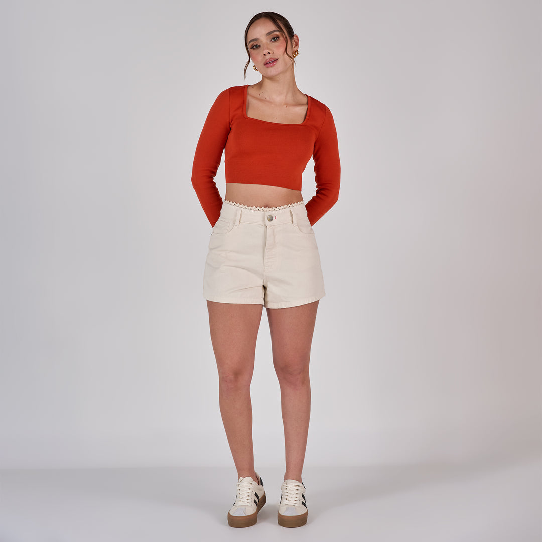 REF: 556285 Short corto dama rígido 100% algodón, color Natural