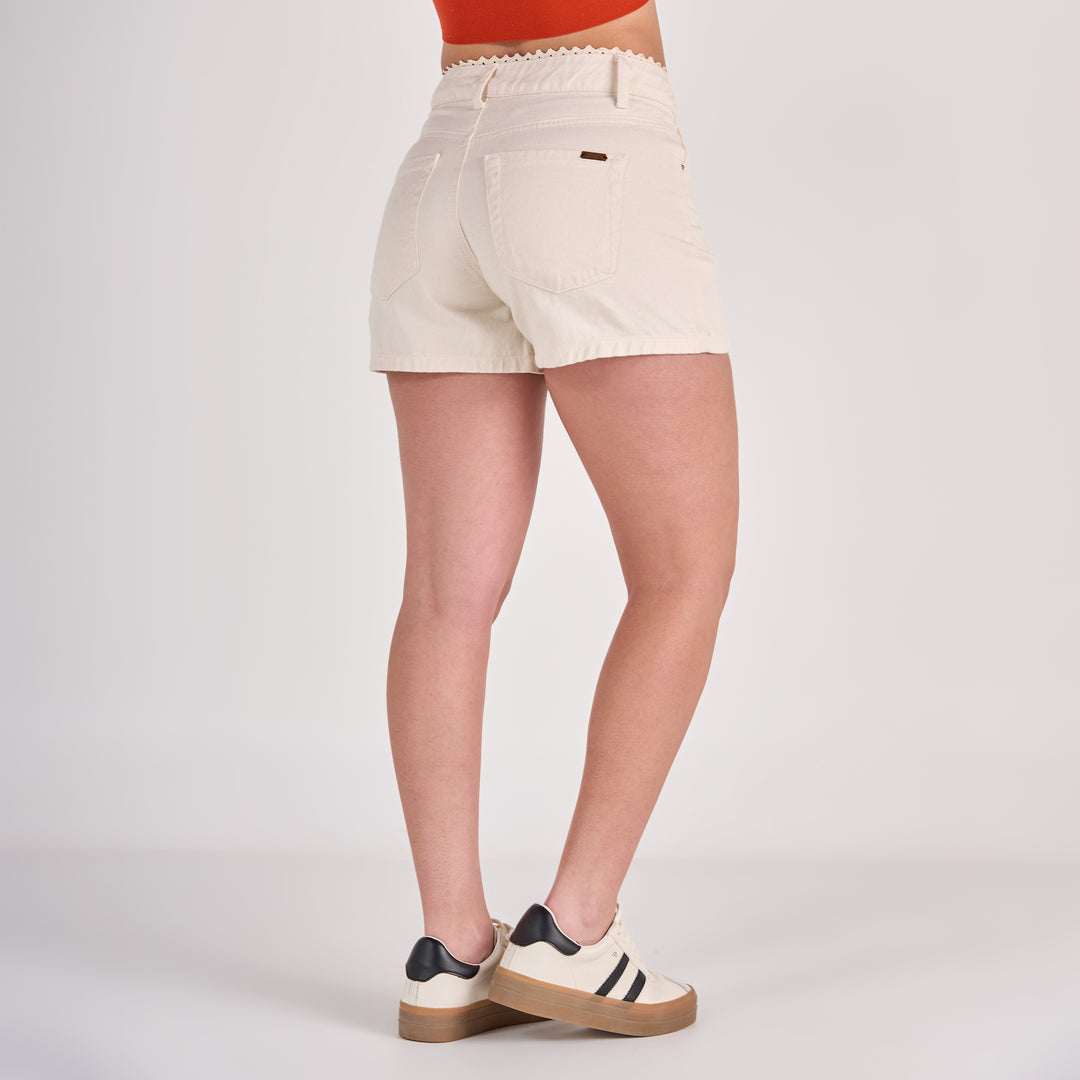 REF: 556285 Short corto dama rígido 100% algodón, color Natural