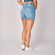 Ref: 556216 Short largo licrado azul claro en denim stretch