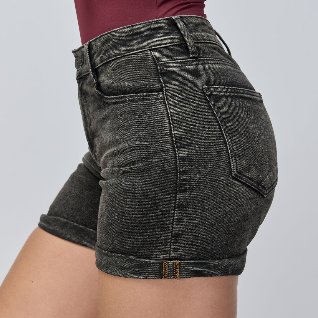REF: 556278 Short corto dama licrado